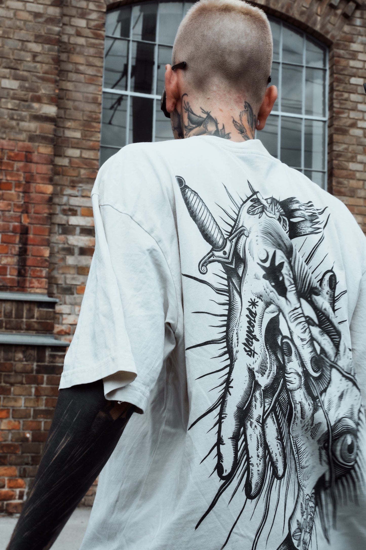 Think Twice - Oversized T-Shirt