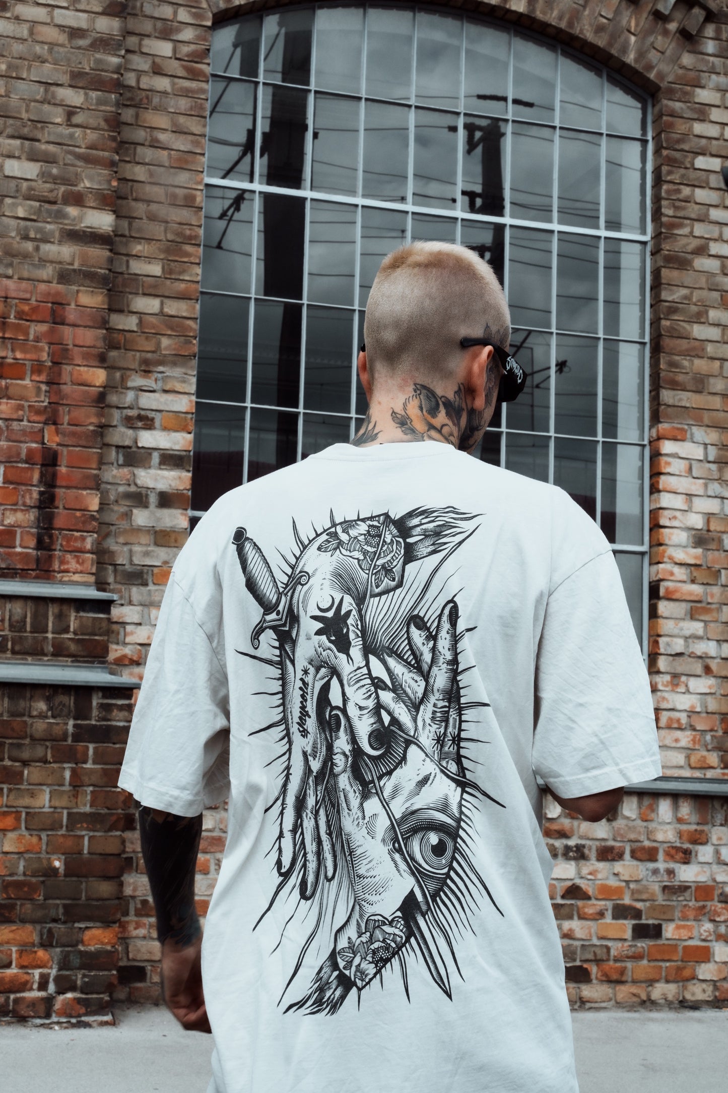 Think Twice - Oversized T-Shirt